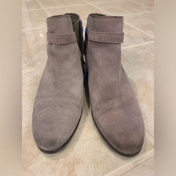 Sam Edelman taupe real suede, Size 10 - Picture 4 of 5